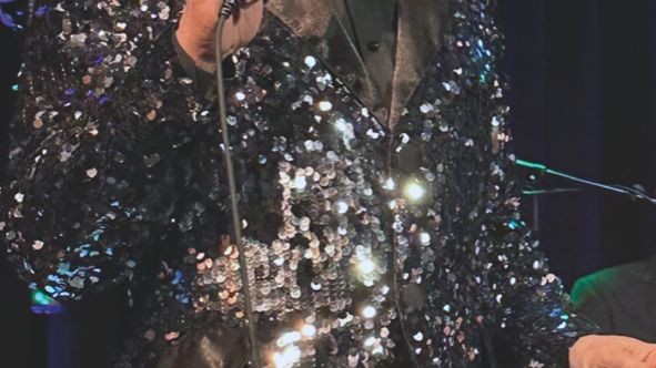 Paul Sahlin  porträtt med glitter .jpg