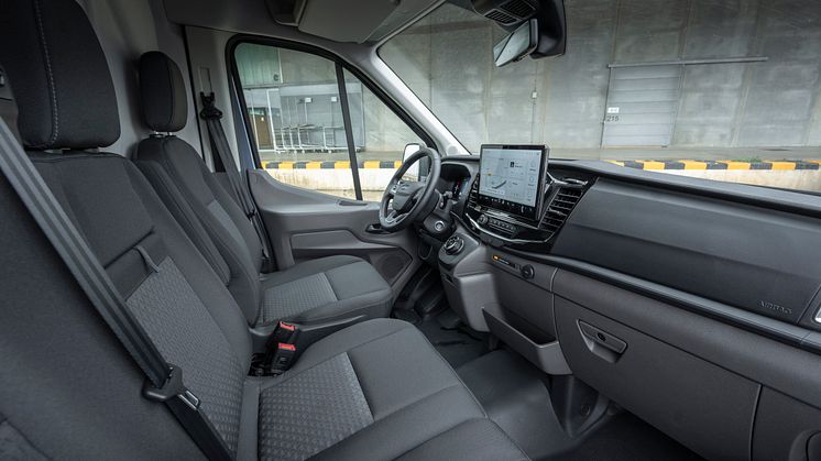 2025 Ford_E-Transit Enhanced Range (4).jpg