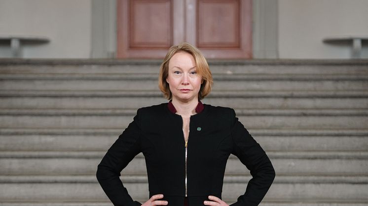 Michaela Haga (C)