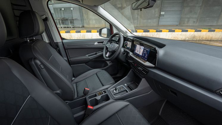 2025 Transit Connect ladbar hybrid (10).jpg