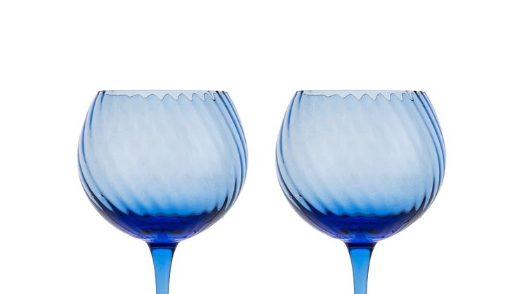 BYON SS25 - Wine glass Opacity blue