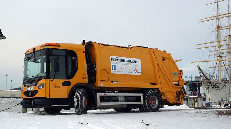 Landets första sopbil som går på biogas och biodiesel