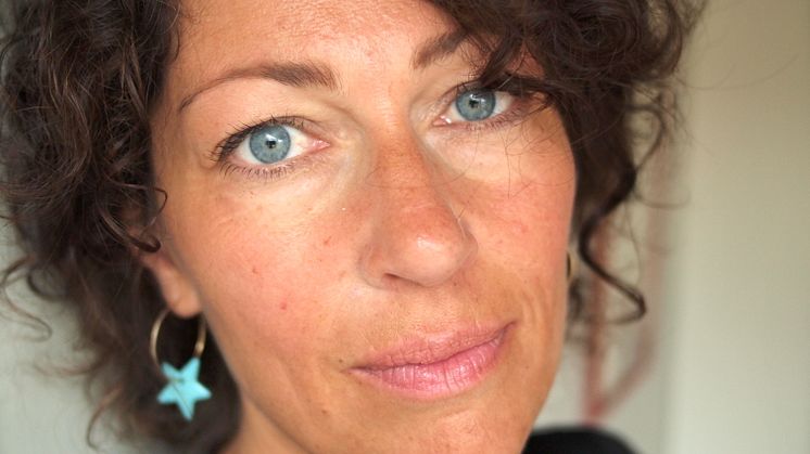 Elisabeth Åsbrink dramatiker på Folkteatern Göteborg.