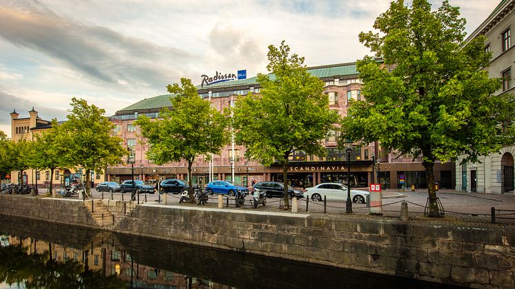 Radisson Blu Scandinavia @2400px-3.jpg