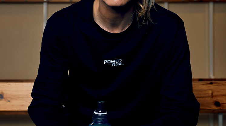 Kosovare Asllani Powerade 11.png