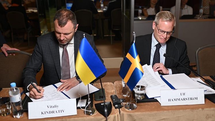 Ukraina Underskrift MoU.jpg