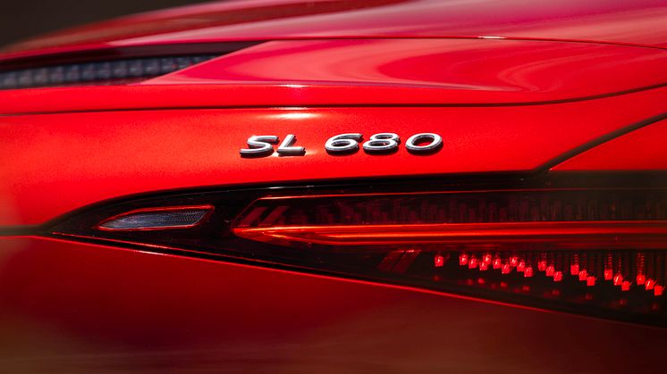 Mercedes Maybach SL 680 Monogram Series 