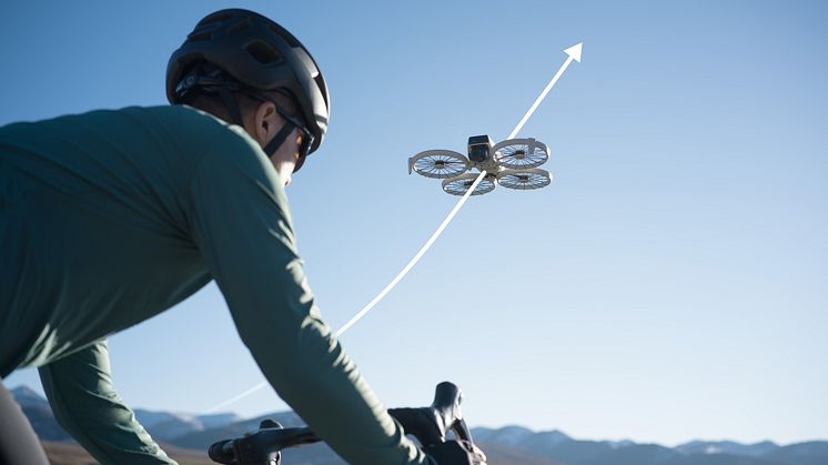 DJI FLIP_QuickShots_Dronie.jpg