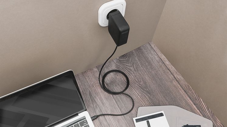 Product News: DIGITUS® Notebook Charger with USB-C connector and 100W GaN technology