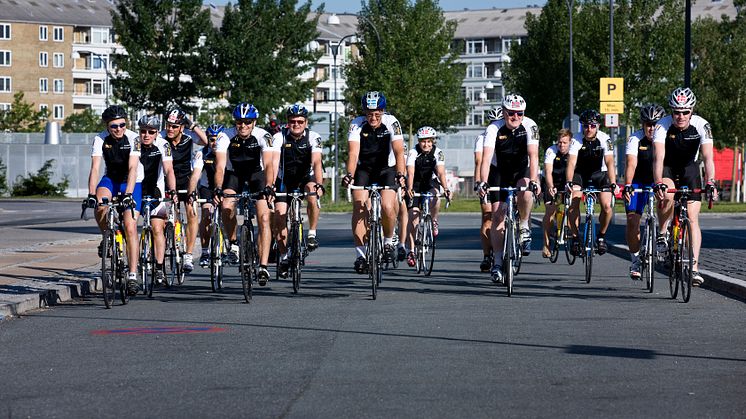 Ambitiös team building: Nestlé Nordens ledningsgrupp cyklar från Danmark till Schweiz 