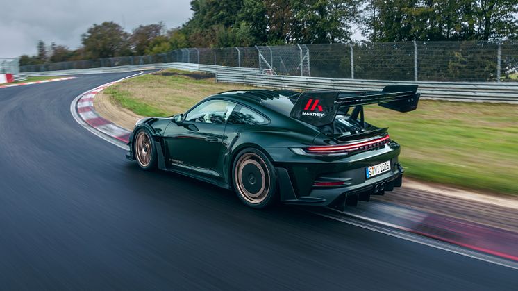Porsche 911 GT3 RS Manthey Kit