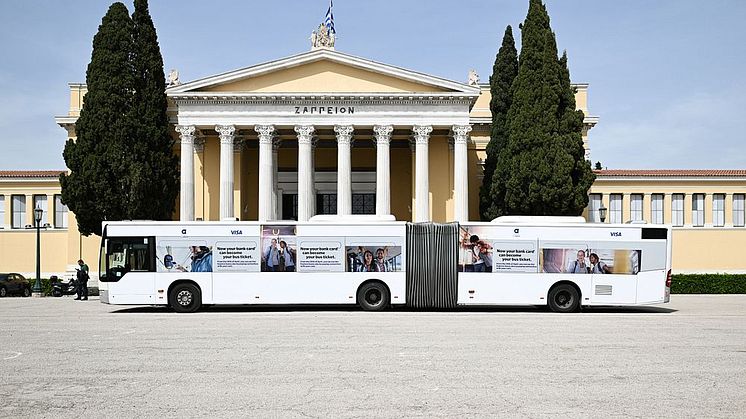 Αρχίζει η πιλοτική εφαρμογή του συστήματος ανέπαφων πληρωμών με τραπεζική κάρτα στα λεωφορεία των γραμμών Express του Διεθνούς Αερολιμένα Αθηνών