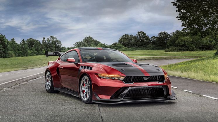2025 Ford Mustang GTD (1).jpg