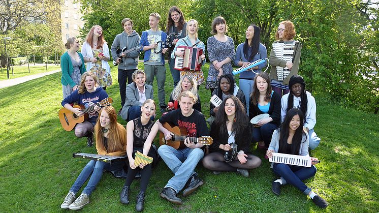 Musiktalanger från Fosie ger konserter på Gustav Adolfs Torg och Amfiteatern