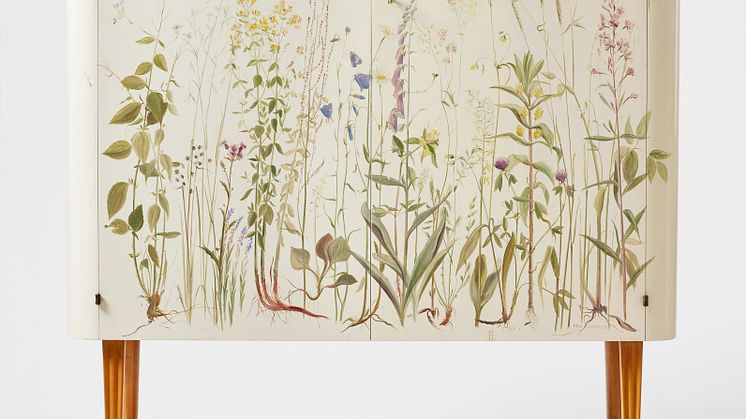 Blomsterskåp av Erik Chambert