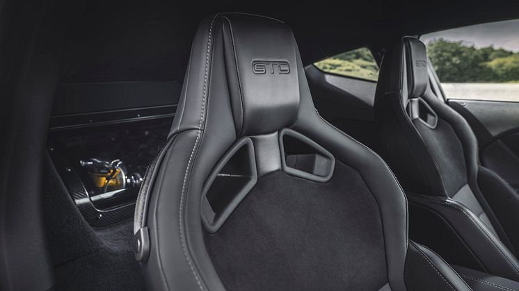 2025 Ford Mustang GTD_interior_05.jpg