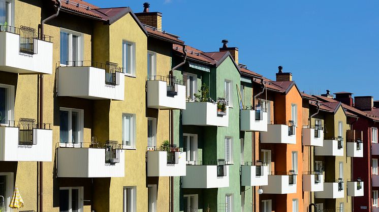 Ett Svanenmärkt fönsterbyte minskar utarmningen av naturresurser och minskar klimatutsläppen.
