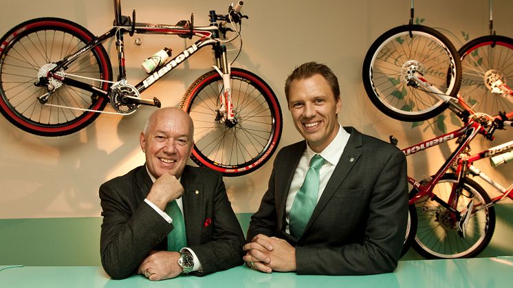 Bianchi Café & Cycles - italiensk connoisseur i designerkostym