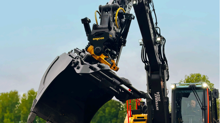 engcon-ab-ars-och-hallbarhetsredovisning-2024.pdf