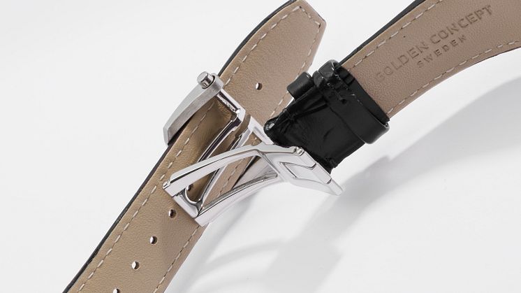 AL-buckle-Leatherstraps-46mm 2.jpg