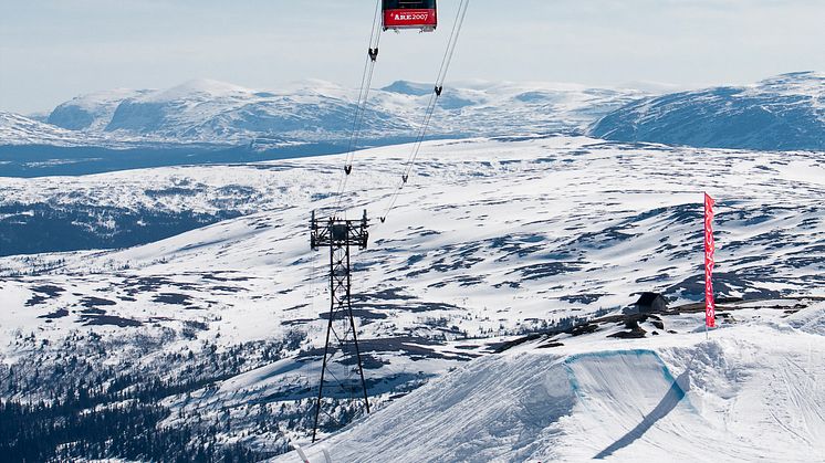 SkiStar Åre: Jibbing, skiing, sunning and biking during the best weekend of the year in Åre