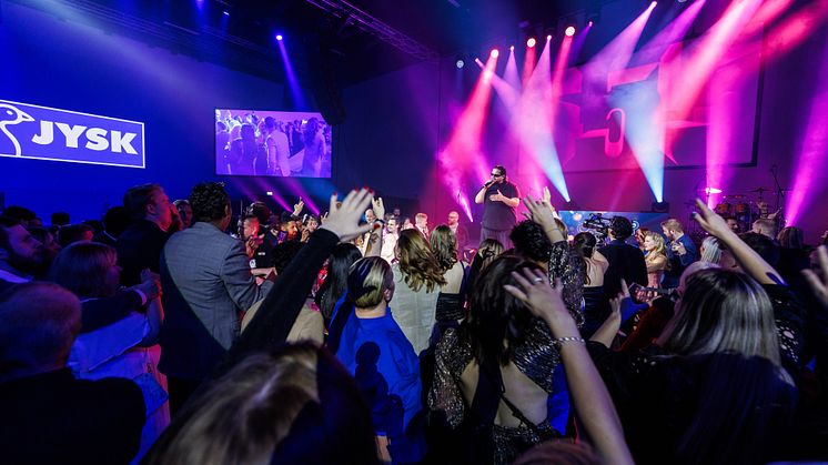 Jonas Benyoub JYSK årsfest 23.jpg