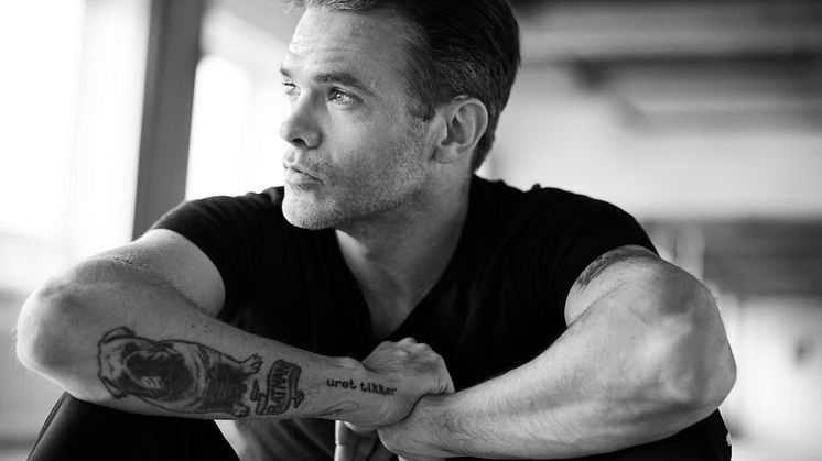 Silas Holst stopper som professionel danser