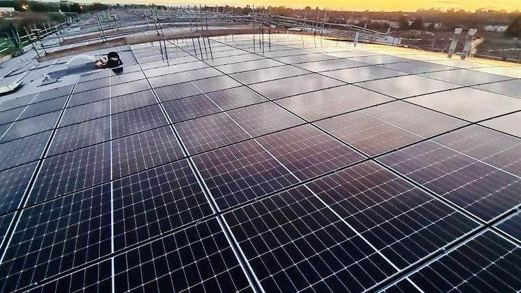 Almost 1,000 photovoltaic panels are being installed on the roof of Bedford train depot