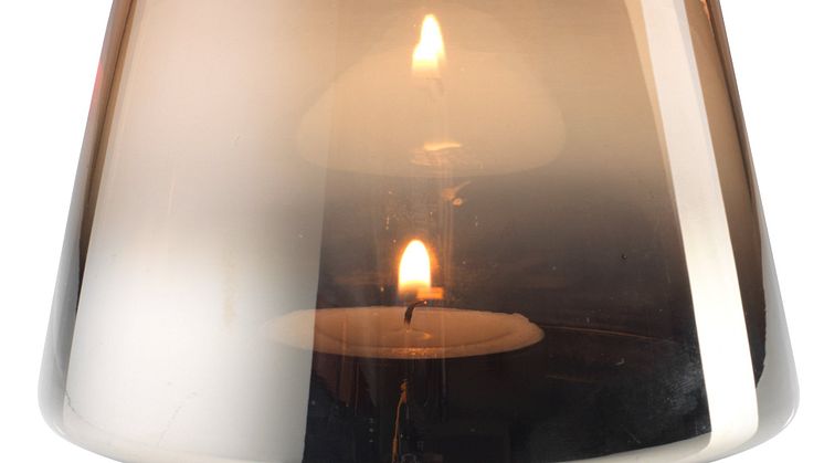 Fyrfadsstage BRYNJE Ø10xH9cm brun (35 DKK).jpg