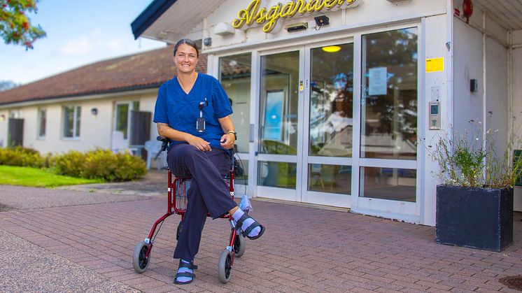 Rehabassistent Johanna Benediktsson känner att bitarna är på plats inför rollatorträffen och hon hoppas på  lika fin uppslutning som tidigare träffar. Foto: Daniel Henriksson, Svalövs kommun.
