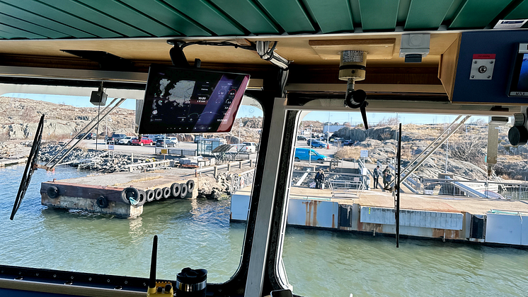 iHelm captain display onboard.png