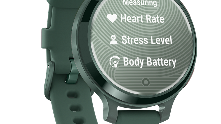 010-02891-02_05_Lily2Active_HR_JasperGreen_Front-Right_0015_Health-Stats-(Measuring).png