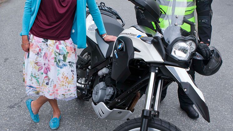 Ulla Hamilton (M): Pilotprojekt med motorcykelburna parkeringsövervakare för ökad framkomlighet