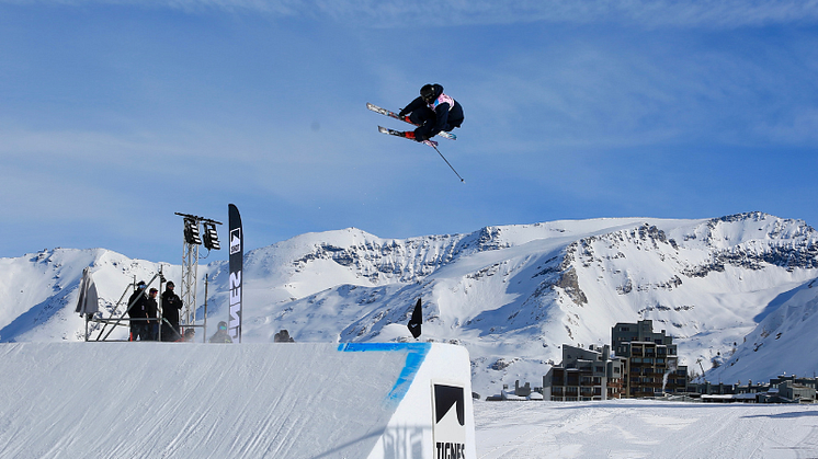 Oliwer Magnusson under världscuptävlingen i Tinges, Frankrike, 2024. Foto: FIS.