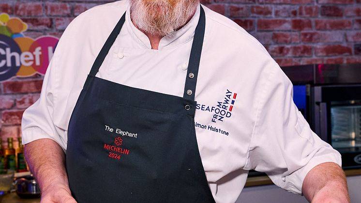 01 Chef Hulstone demo.jpg