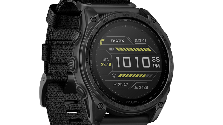 Master_1_Picture_PNG_Tactix8SolarElite_51mm_Schwarz_Uhrzeit_R.png