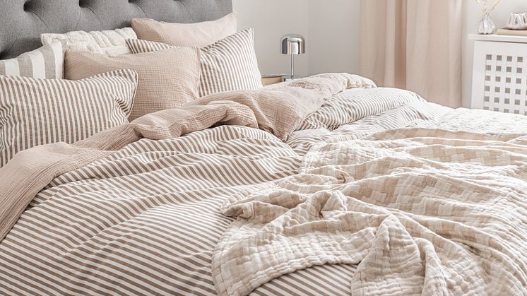 Rusta_2025_S3_bedset_Vida_stripe-I.jpg