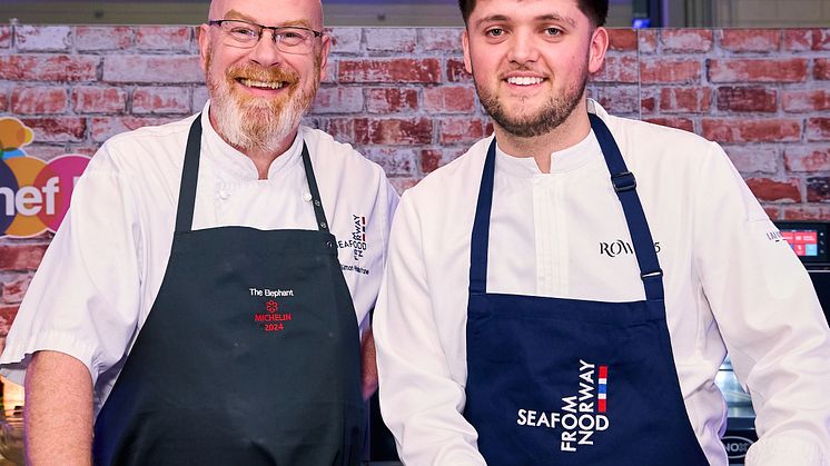05 Chef Simon Hulstone and Chef Jonny Smith.jpg