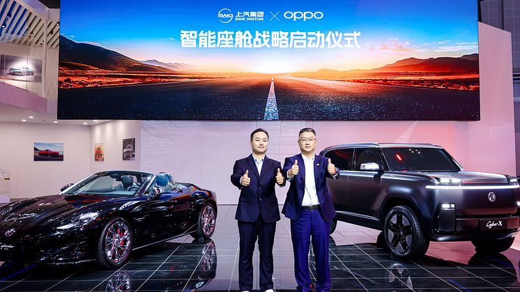SAIC X OPPO-Mr Jia Jianxu and Mr Wu Heng.jpg