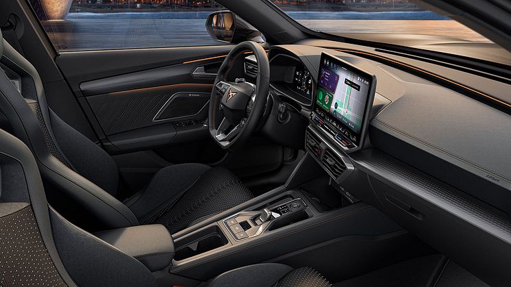 new-2024-cupra-formentor-interior-driver-passenger-cup-bucket-seats.jpg
