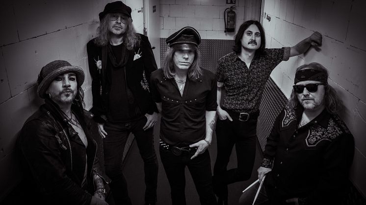 Rockikonerna The Hellacopters till Gröna Lund