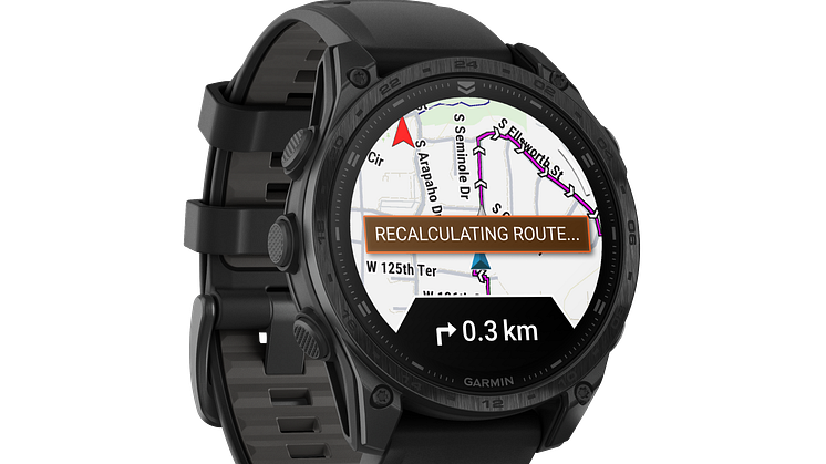Master_2_Picture_PNG_Tactix8Amoled_47mm_Schwarz_RoundTrip_R.png