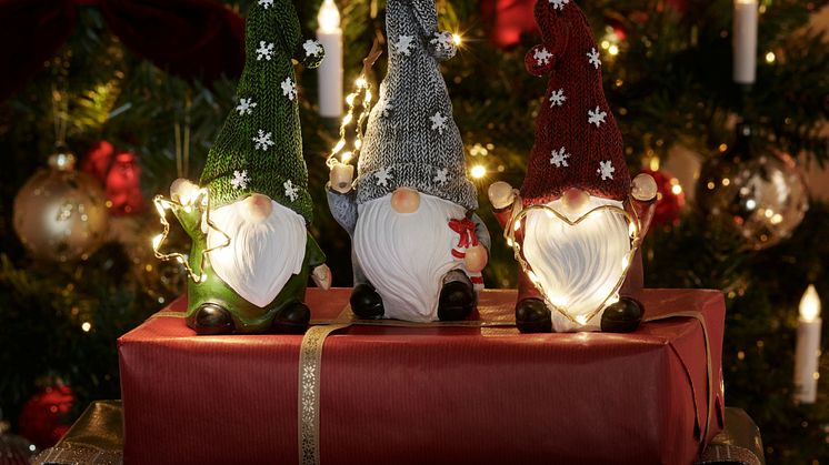 Rusta_2024_S4_Decoration_Light_Santa_2_I.jpg