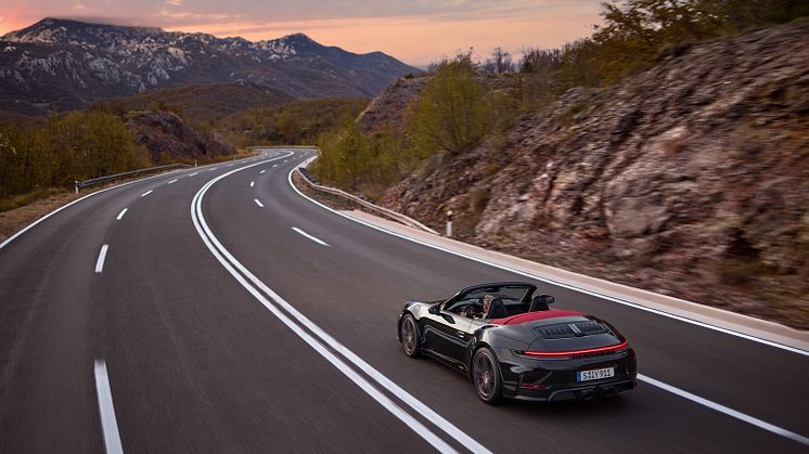 Porsche 911 GTS