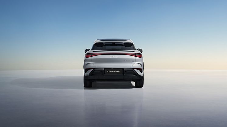 07、SEALION 7_LHD_Exterior_Rear_download.jpg