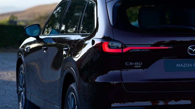 2024_mazda_cx-80_ar_still_11.jpg