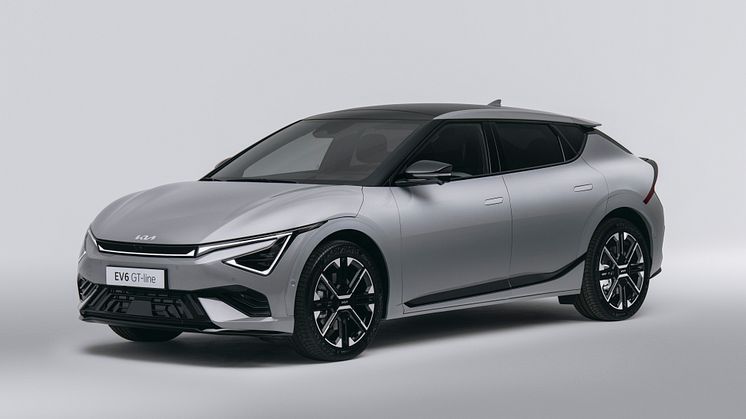 Den nye forbedrede Kia EV6 koster fra 324.900 kr.