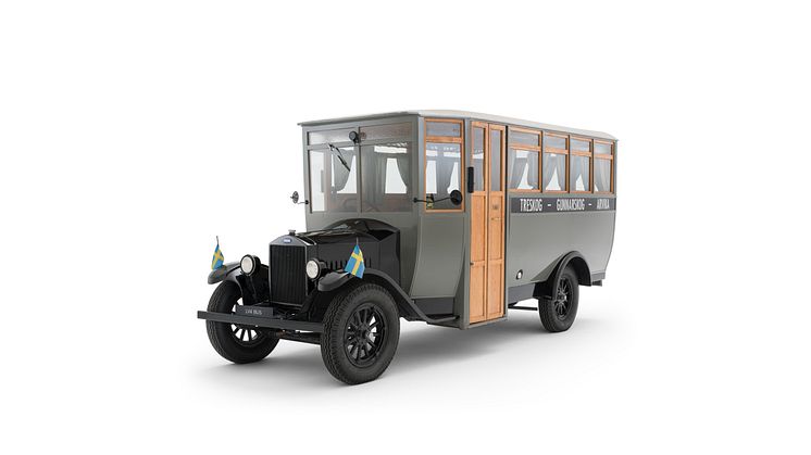 Volvo_LV4_Bus_45.jpg