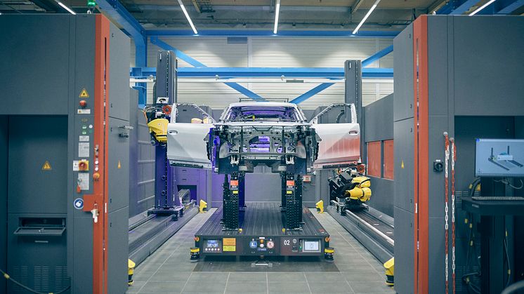 2024Ford_ElectricExplorerProductionStart_MEASURING_3871.jpg