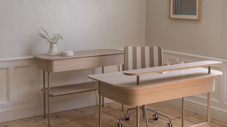 Luna skrivbord och sideboard